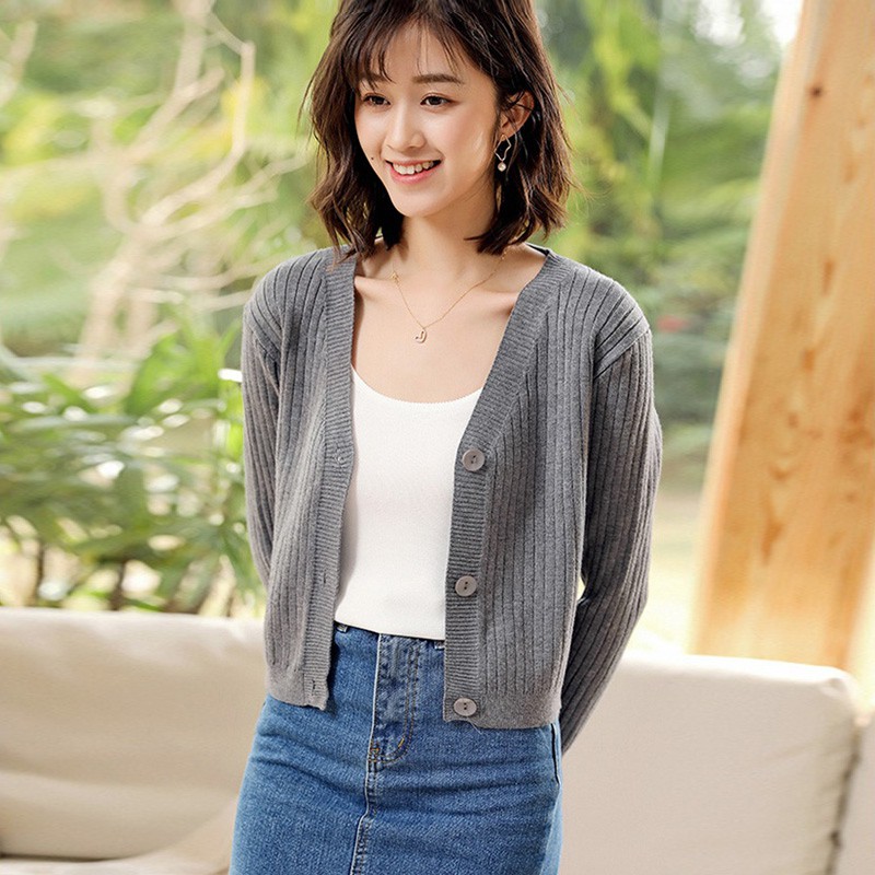 Áo khoác Cardigan dệt kim phối nút thiết kế cổ chữ V quyến rũ