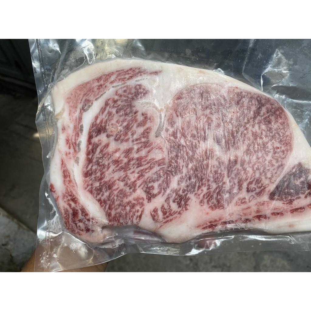 Thịt thăn lưng bò Wagyu Nhật Bản 300g (chỉ giao TPHCM)