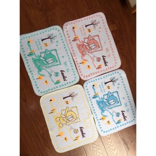 Lót chống thấm cho bé