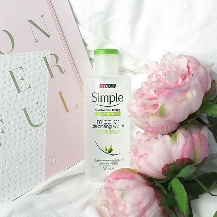 [CHÍNH HÃNG] Nước tẩy trang Simple, tẩy trang sạch sâu dịu nhẹ Kind To Skin Micellar Water