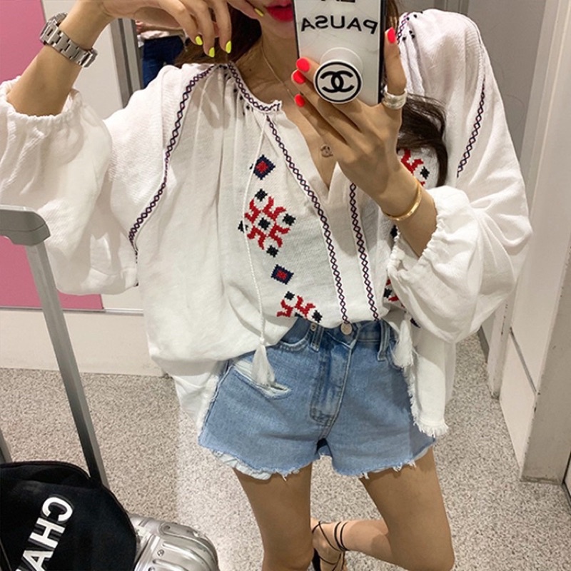 Áo thô thêu 330k -> 230k