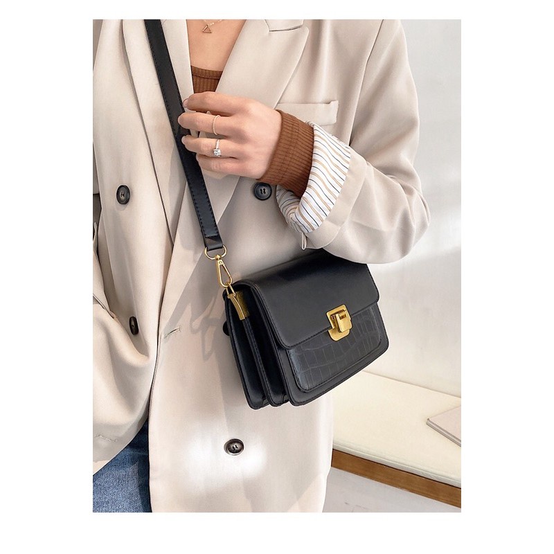 Túi xách nữ đeo chéo đẹp kẹp nách đeo vai cao cấp khoá gập màu sắc basic dễ phối đồ phong cách thời trang Hàn Quốc M120