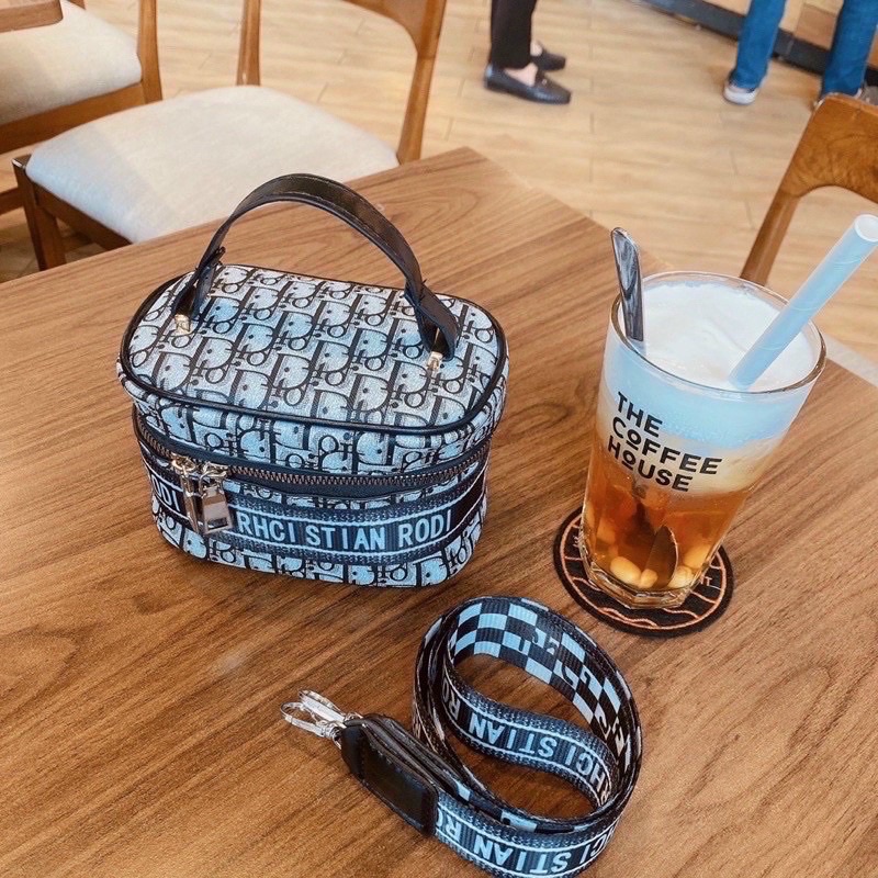 Túi Cốp D.I.O.R Thổ Cẩm Kèm Khăn Lụa, Túi Xách Nữ Đeo Chéo Sang Chảnh