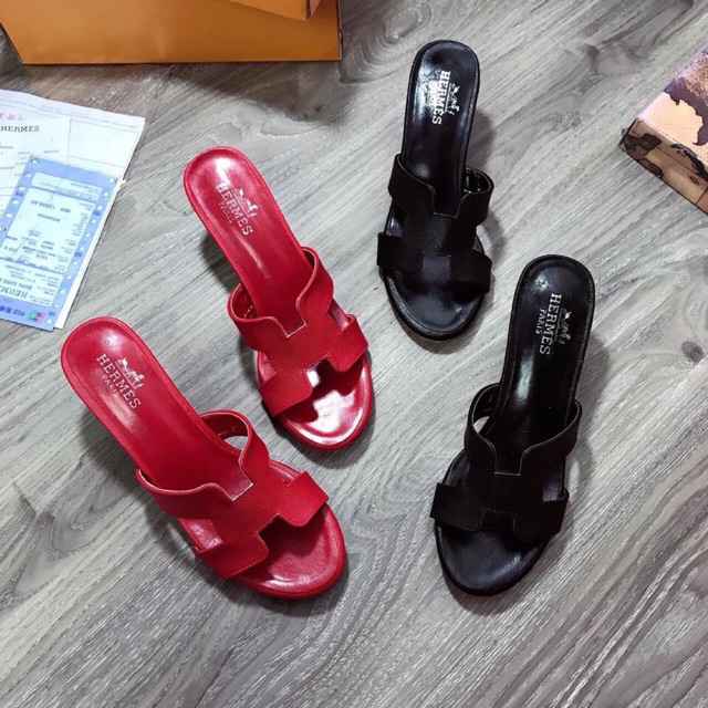 Guốc hm hàng có sẵn