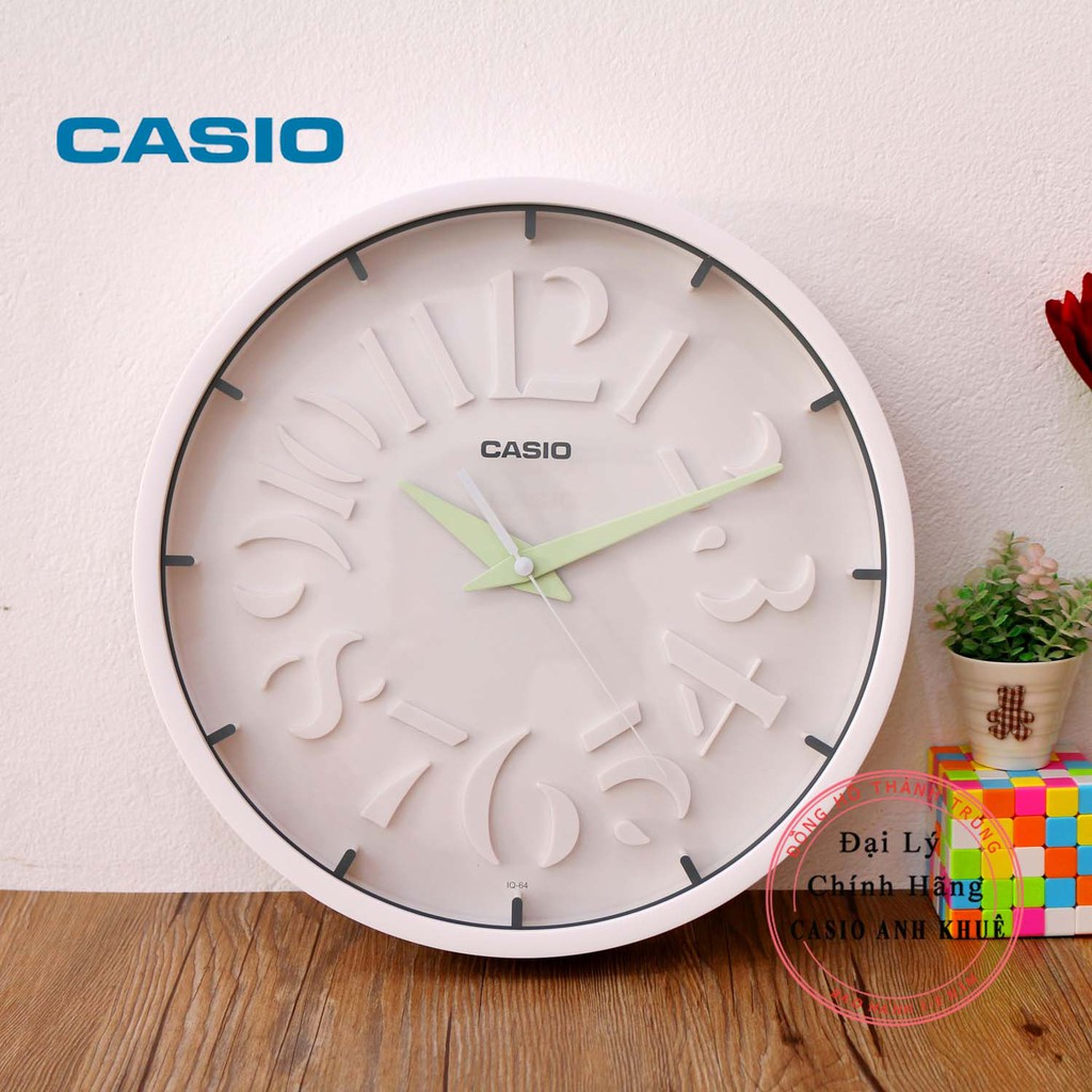 Đồng hồ treo tường phong cách hiện đại Casio IQ-64-3DF màu trắng ( 30.5 x 4.7 cm)