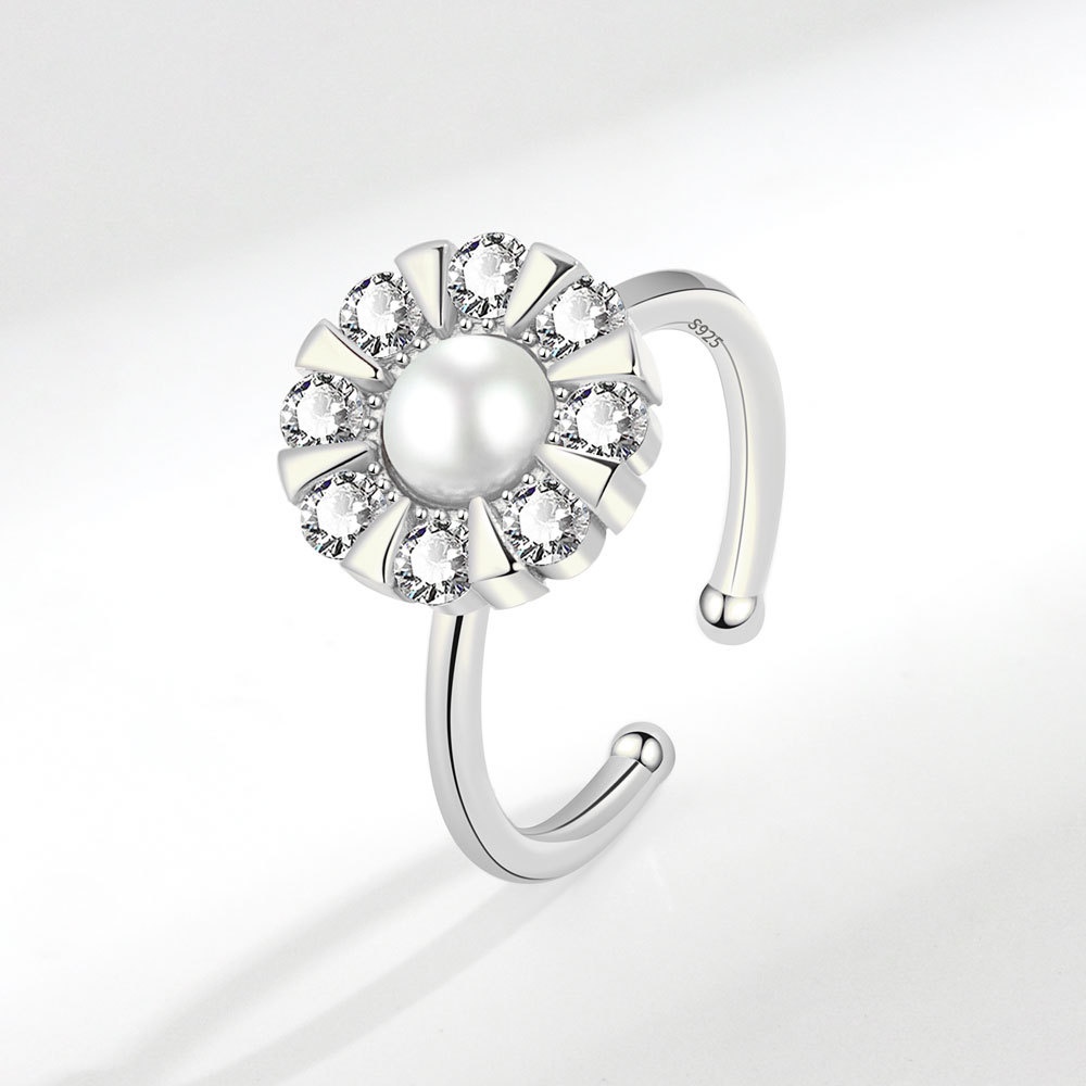 Nhẫn Xoay Hình Hoa Hướng Dương Đính Kim Cương Giả Có Thể Điều Chỉnh Kích