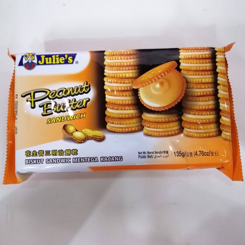 Bánh Quy Julie Nhân Bơ Đậu Phộng Peanut Butter Sandwich (Gói 135g)