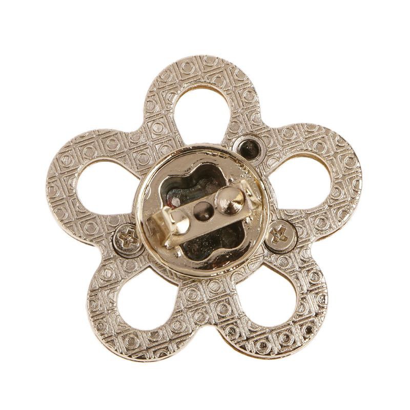 Khóa kim loại tạo hình hoa làm túi xách thủ công