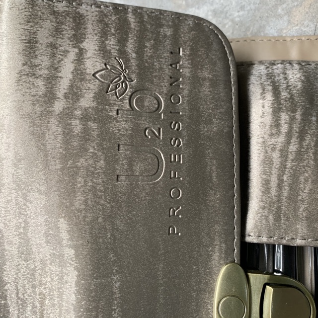 Cọ trang điểm dành riêng makeup pro u2b 26 cây