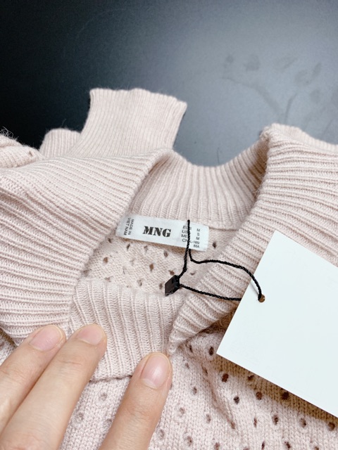 Áo len MNG size S M (45-55kg)