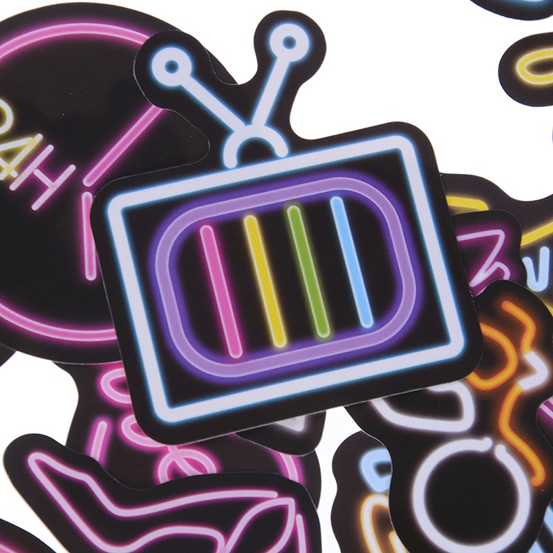 Set 100 Miếng Dán Phát Sáng Trang Trí Dễ Thương Độc Đáo