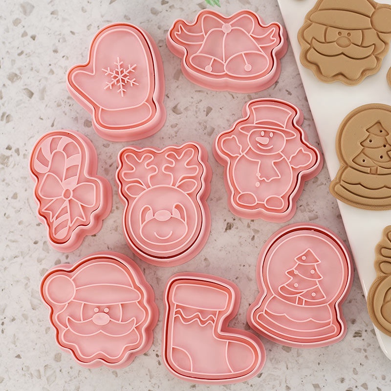 Set 8 khuôn cắt làm bánh phong cách Giáng Sinh đáng yêu