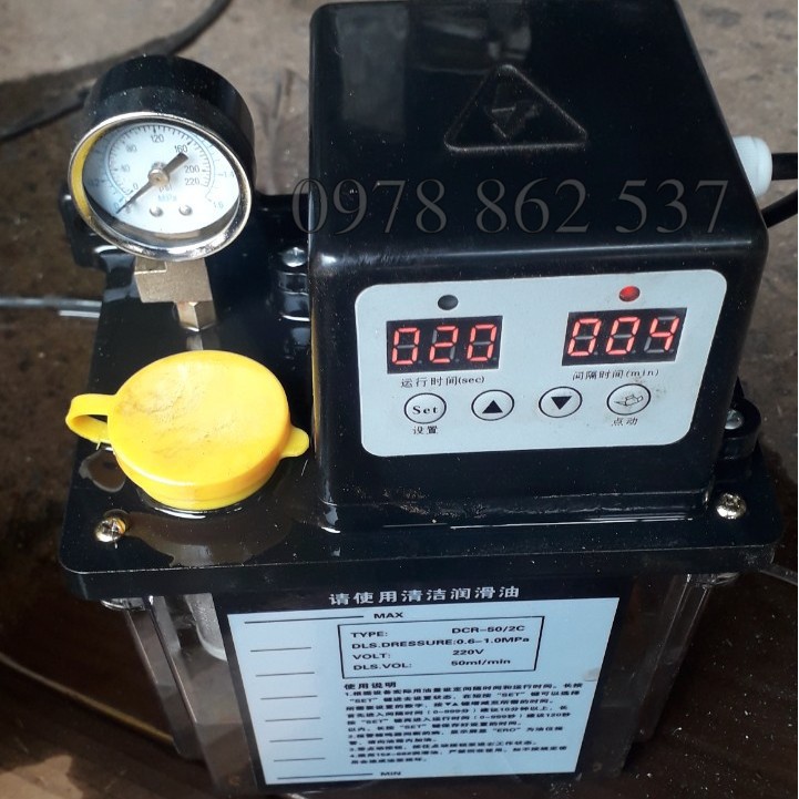 Bơm dầu bôi trơn tự động 1.8L lít DCR-50/2C-1.8L