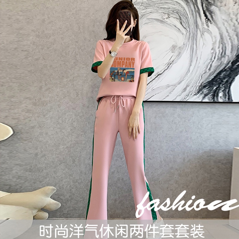 Set Áo Thun Ngắn Tay + Quần Short Ống Rộng Thời Trang Nữ