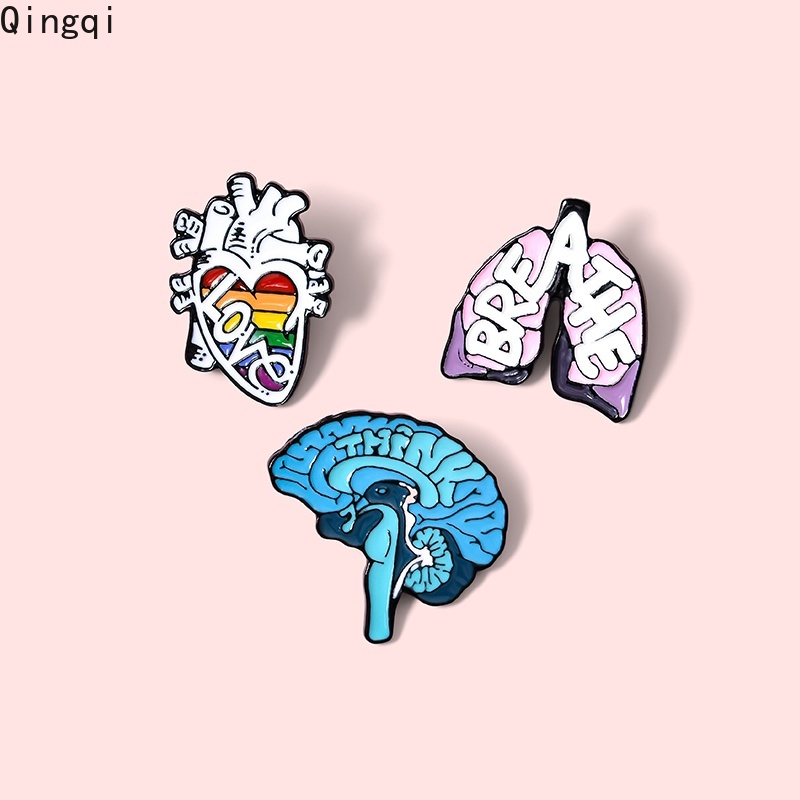 Ghim cài áo Miss Zoe thiết kế hoạt hình sáng tạo đẹp mắt