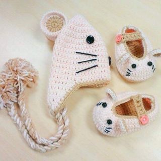 Set đồ len đáng yêu cho bé