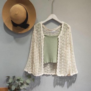 Khoác cardigan ren tay loe