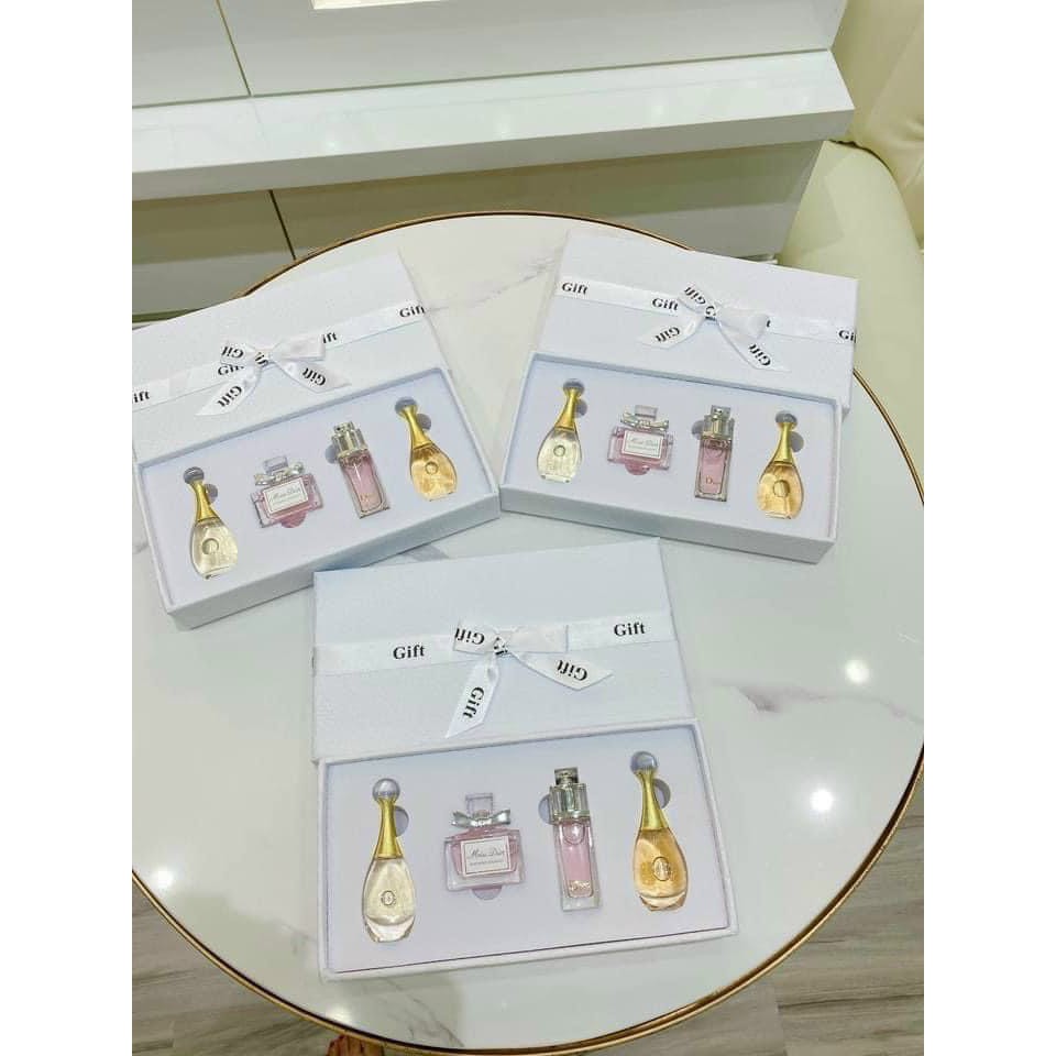 Nước hoa dior mini set 4 chai