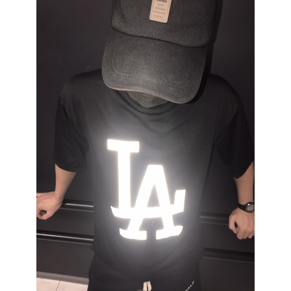 Áo Thun, Áo Thun Tay Lỡ Phom Rộng Unisex, In Decal Phản Quang Siêu Đẹp | BigBuy360 - bigbuy360.vn
