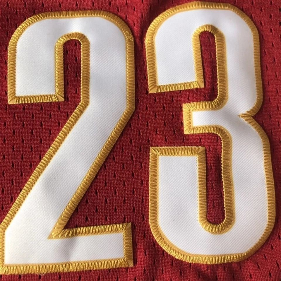 Các Hiệp sĩ không. Áo Đồng Phục Bóng Rổ Phối Lưới Thêu Họa Tiết 23 James Jersey Maroon Phong Cách Retro