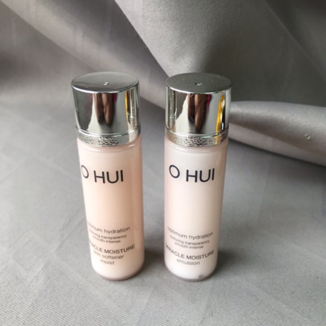 Cặp nước hoa hồng sữa dưỡng ohui mirac ohui hồng 20ml 1 lọ