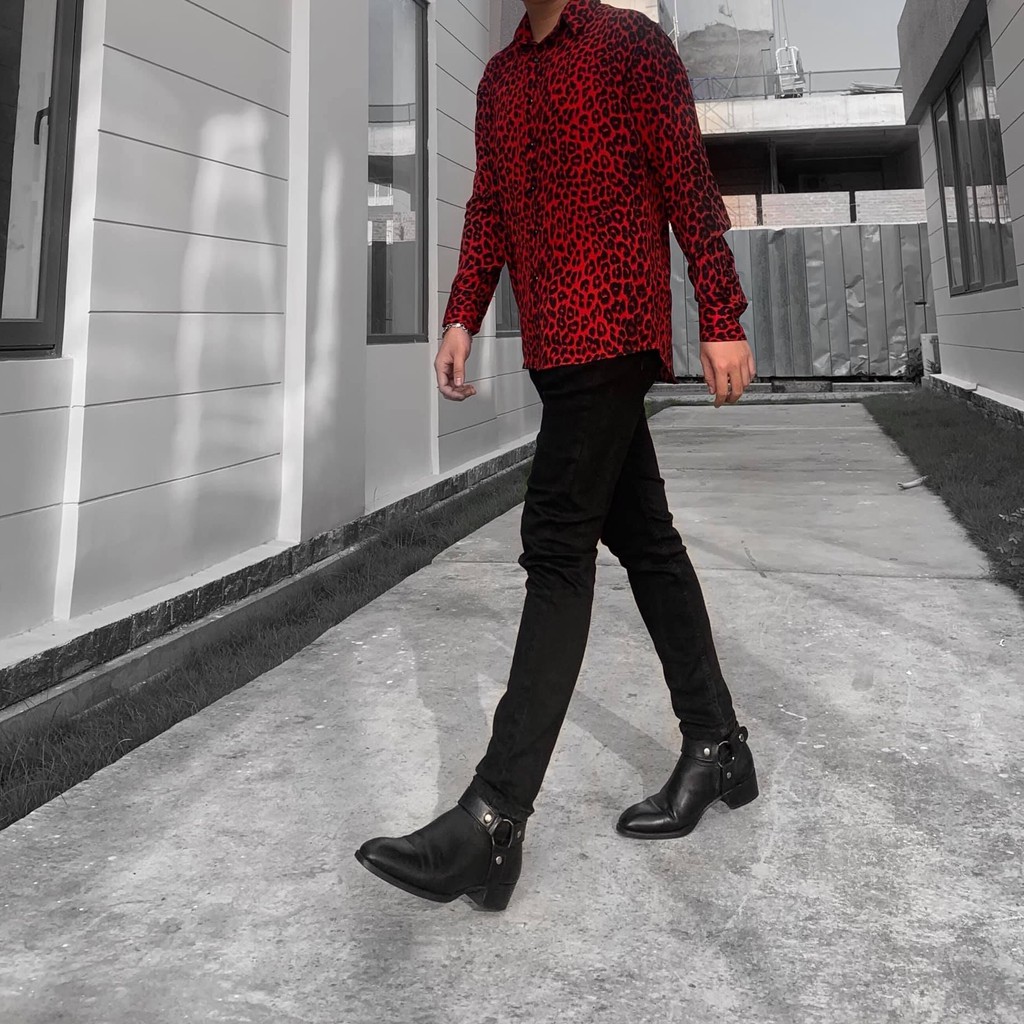 Quần Jean Nam Đen Trơn, Chất Jean Co Dãn, Dáng Quần Ôm, Cam Kết Không Phai Màu, Đổi / Trả Nếu Không Hài Lòng Về Sản Phẩm | BigBuy360 - bigbuy360.vn