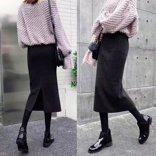 Chân váy len dáng dài xẻ tà