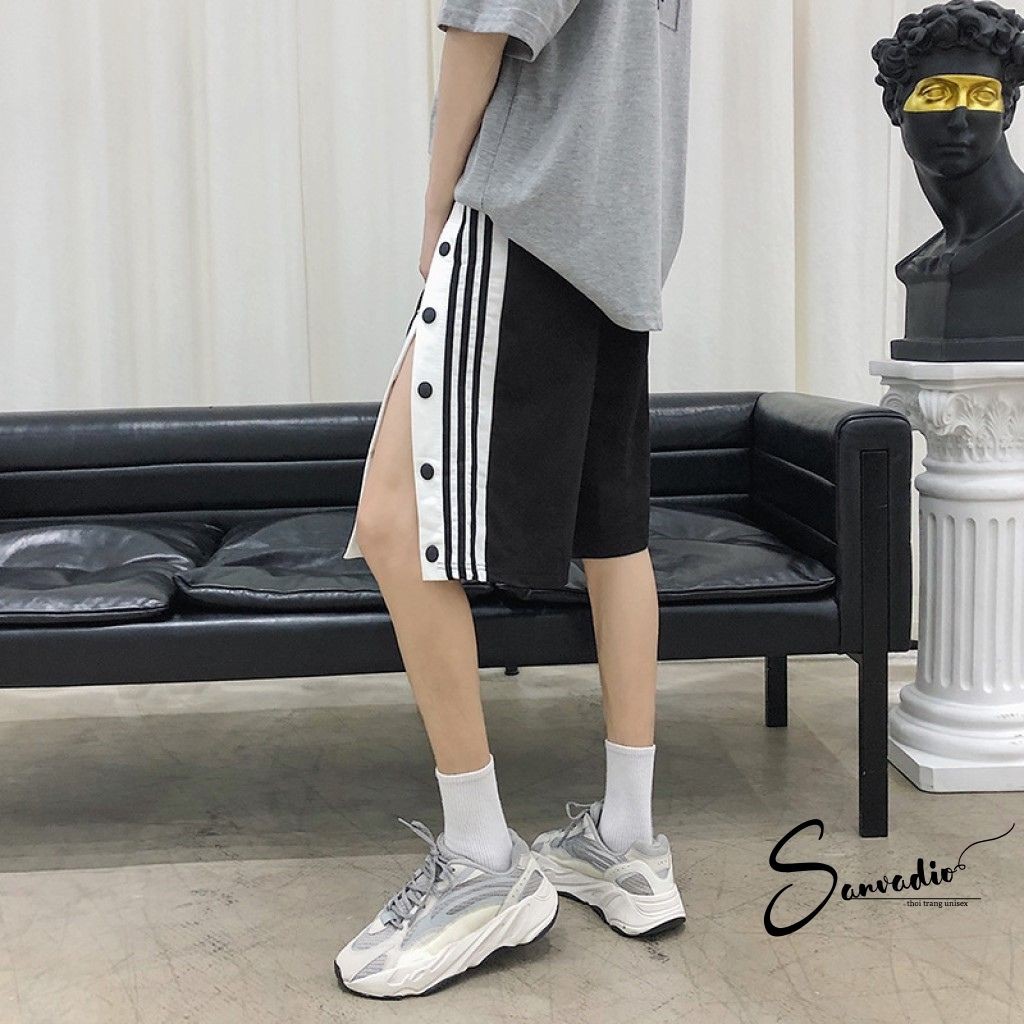 Quần short nam SANVADIO cúc poly phối ba sọc thể thao Basic nam nữ Oversize mùa hè phong cách đường phố Hàn Quốc QS309