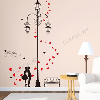 Decal dán tường trang trí phòng khách, phòng ngủ, phòng ăn,quán cafe - Cột đèn tình yêu