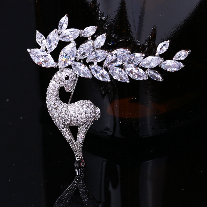 Ghim Cài Áo Hình Hươu Cao Cổ 2 Màu Sắc DIY Dành Cho Nam