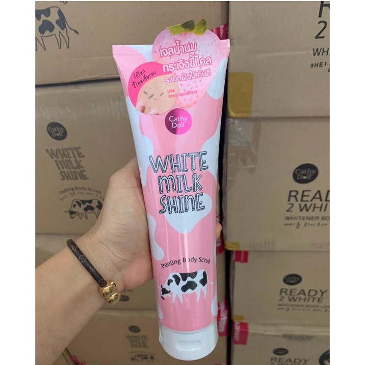 Tẩy da chết toàn thân Cathy Doll White Milk Shine Peeling Body Scrub