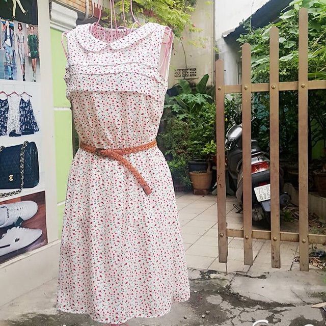 Đầm Korea 2hand. Đẹp độc lạ ko đụng hàng. Giá cực yêu thương. Hàng nhập nguyên kiện từ campuchia về. Hàng mới 98%