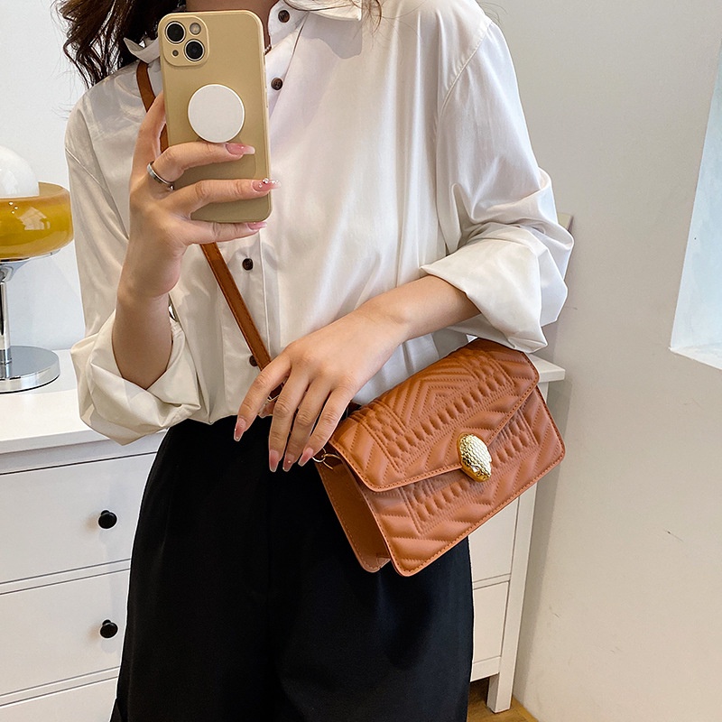 IELGY Túi Đeo Chéo Hình Vuông Màu Trơn Khóa Nam Châm Thời Trang Cho Nữ