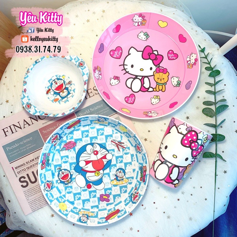 Dĩa tròn sâu Hello Kitty Doremon Doraemon