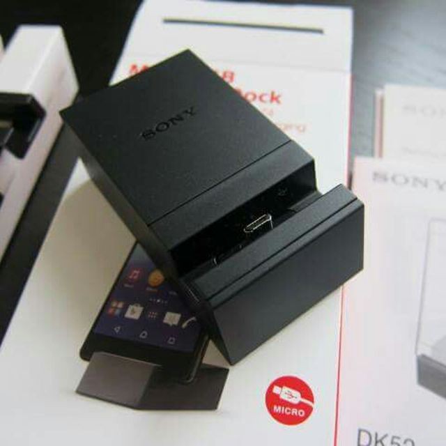 ĐẾ SẠC SONY DK55 MICRO USB