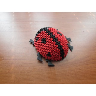 Gấp giấy bọ cánh cam