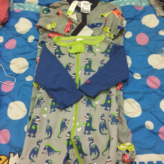 Body liền vớ