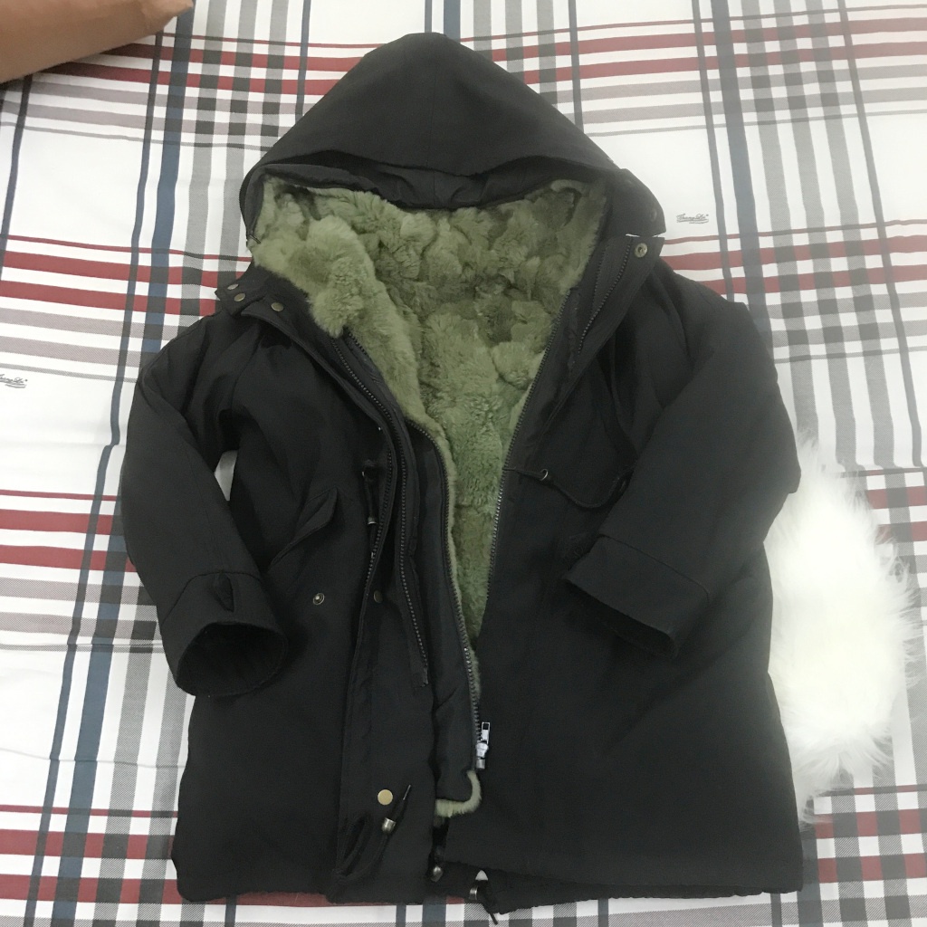 Áo khoác 2 lớp lót lông có thể tháo rời size XS màu đen trắng - THANH LÝ - ẢNH CHỤP THẬT