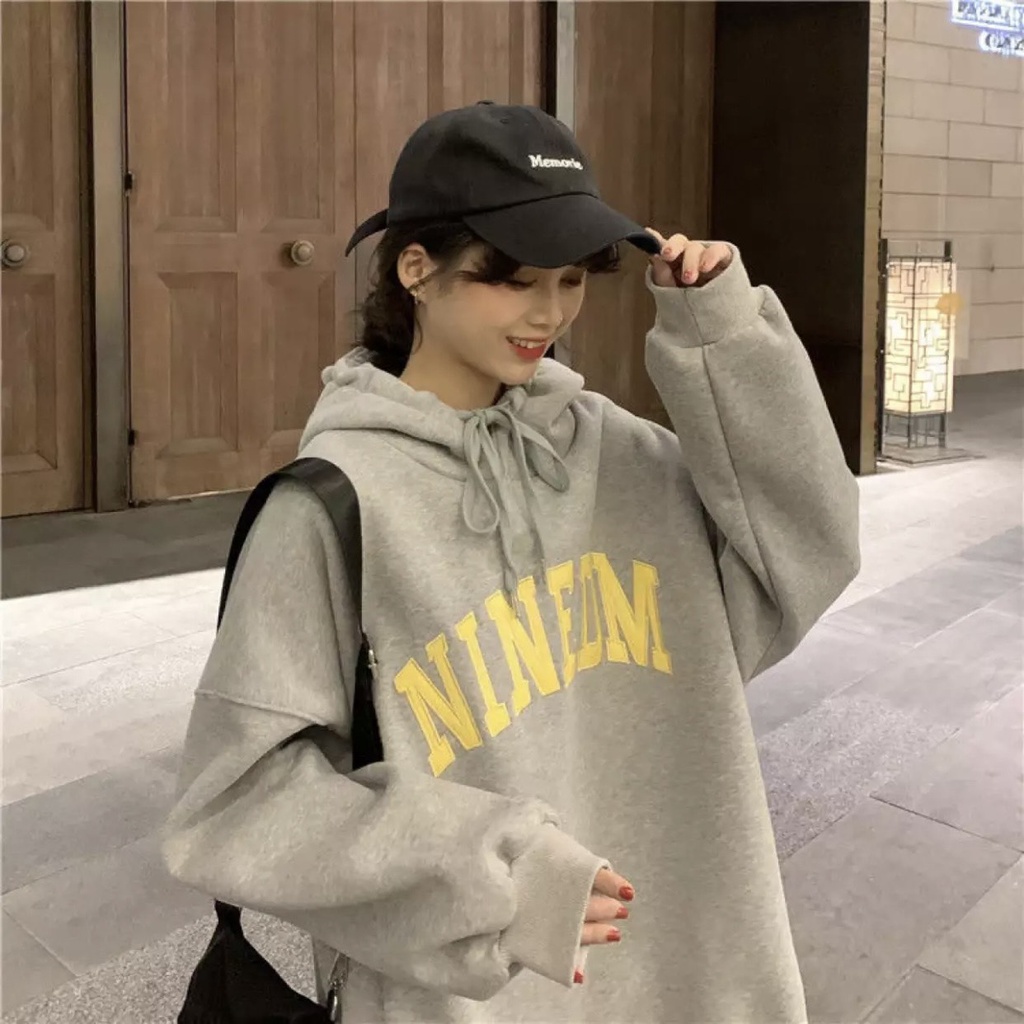 NINEDM_Áo Khoác Nỉ Bomber_ Tay Cánh Dơi Phồng Phom Rộng_Chất Nỉ Bông Ngoại Nhập Không Xù Lông_May 2Lớp Nón Siêu Kute