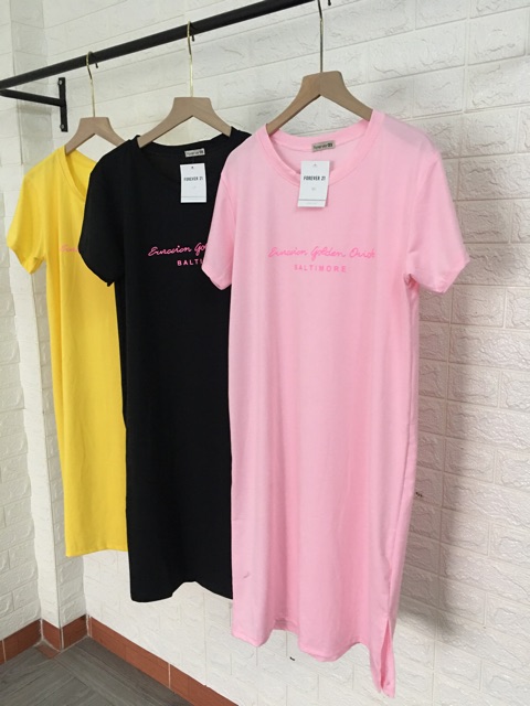 Đầm suông nữ Bingshop form rộng in chữ vài dày đẹp 3 màu freeship | BigBuy360 - bigbuy360.vn