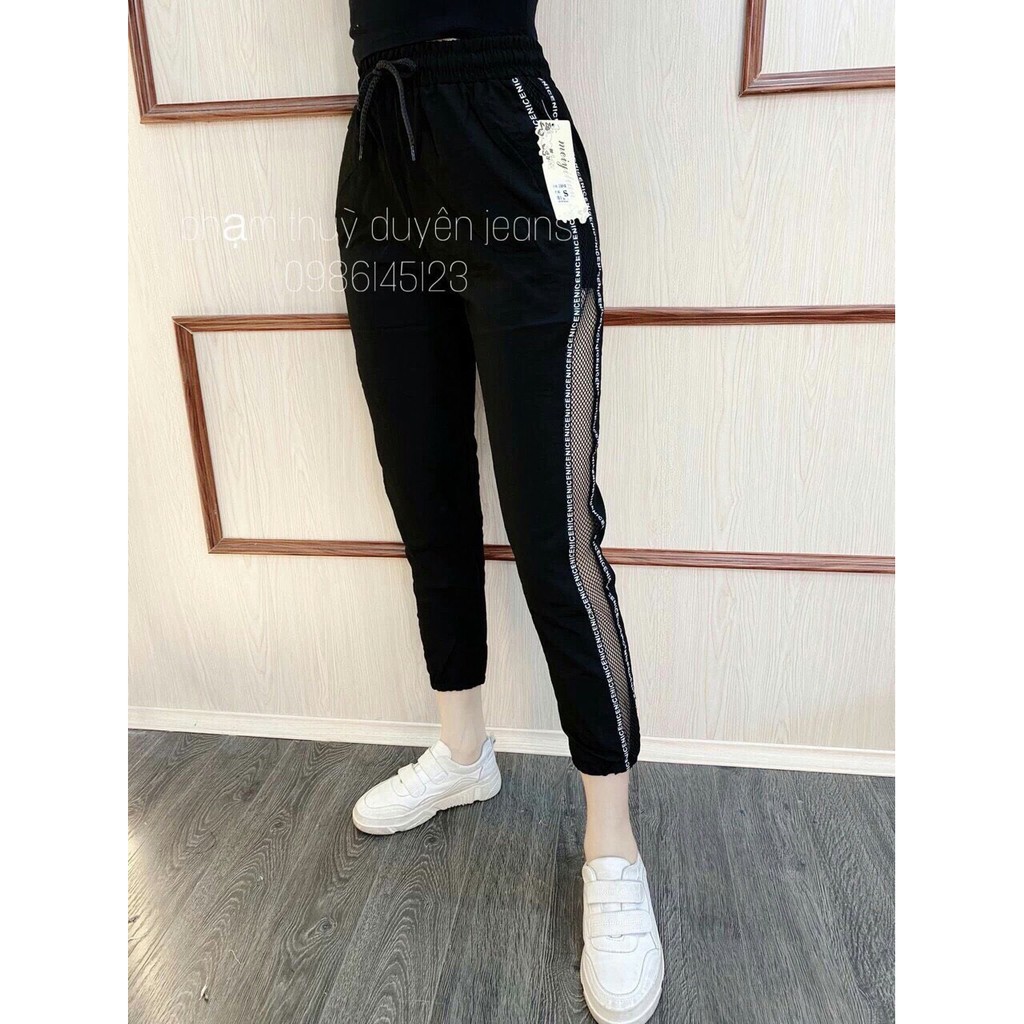 Quần đũi pha lưới viền chữ