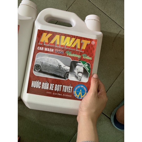(Xả kho) NƯỚC RỬA XE BỌT TUYẾT KAWAT