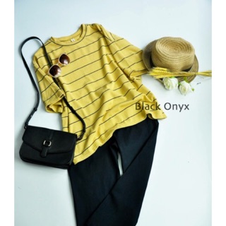 Áo phông kẻ ngang oversize