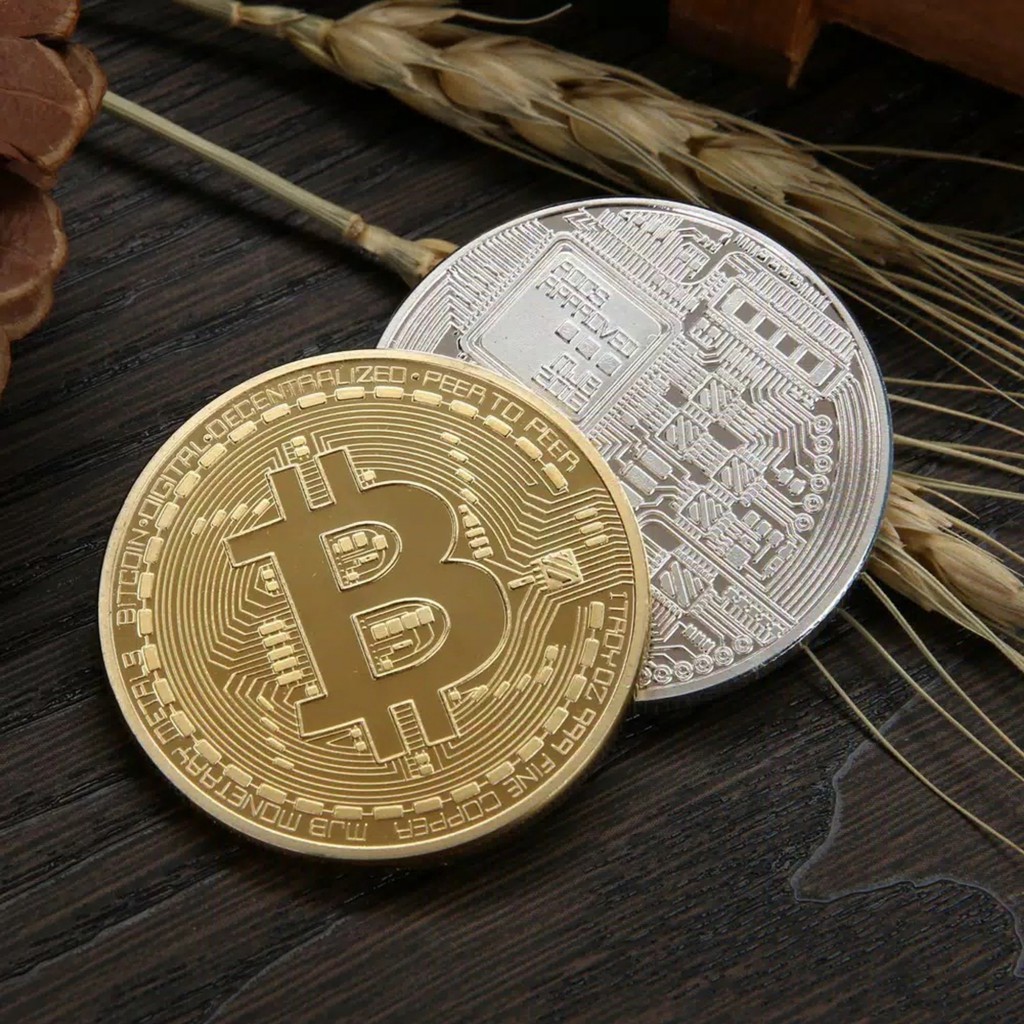 Đồng Xu Bitcoin Mạ Vàng