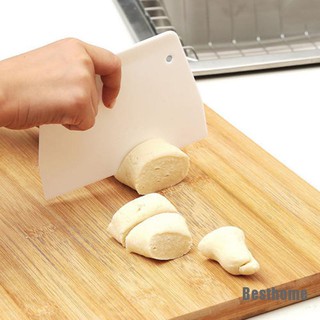 1 cây vét bột làm bánh bằng nhựa trơn