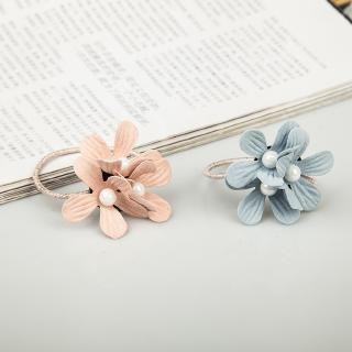 Dây cột tóc một tặng ngọc trai