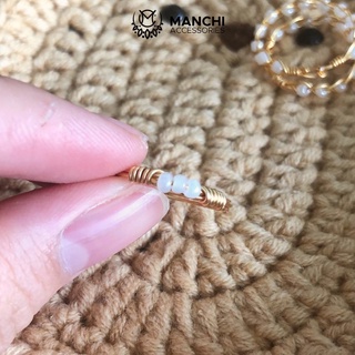 Nhẫn hạt trắng dây đồng 1