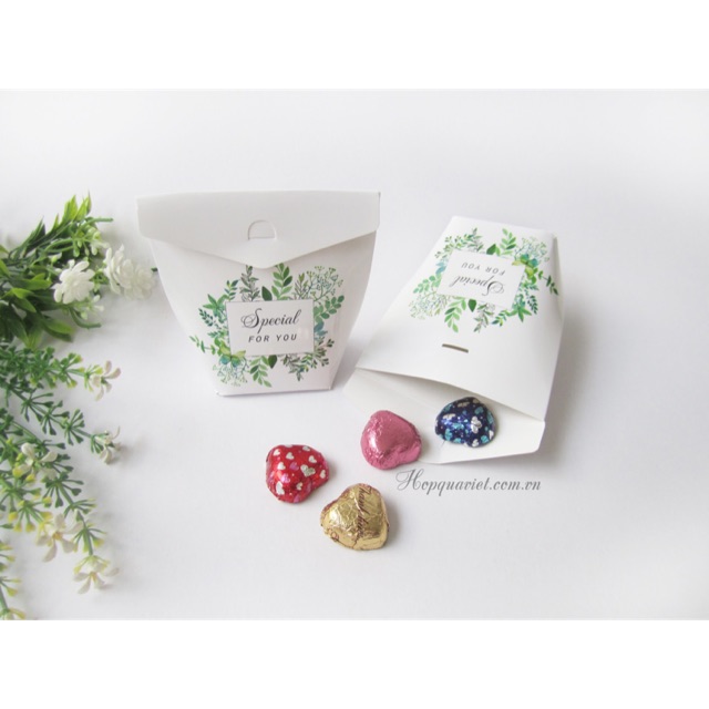 Set 50 hộp quà cưới cao cấp hoa lá làm quà cảm ơn tiệc cưới và sự kiện