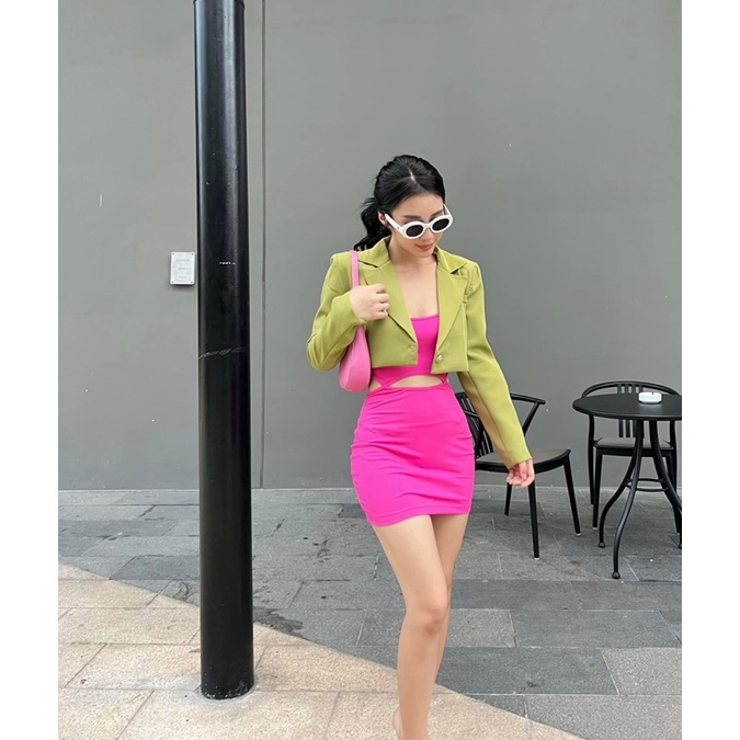 Áo vest lửng và Đầm body
