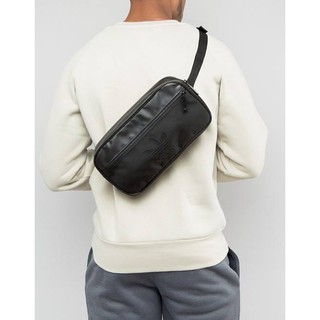 Túi đeo chéo Crossbody Sport Bag chữ nhật ngang